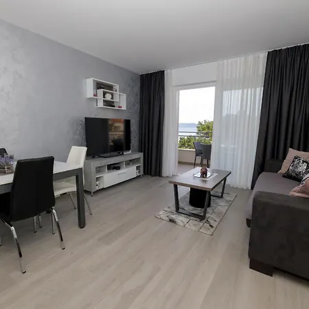 Apartamento S Pogledom Na *