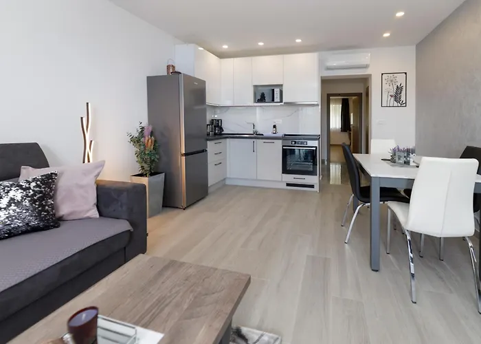 Apartamento S Pogledom Na Brela